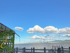 -鹰龙海畔度假酒店(咸祥店)