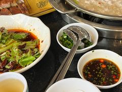 -老来福·非遗酸汤兔(凯旋路店)