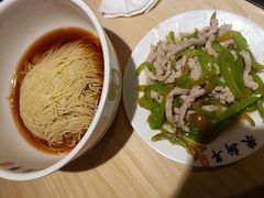 -朱新年·苏式汤团·面点(北寺塔店)