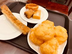 -聚德华天护国寺小吃(甜水园店)