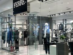 -百年港湾奥特莱斯(香炉礁店)