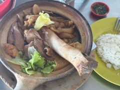 -直落玻璃（瓦煲）肉骨茶