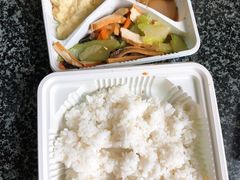 -全家便利店(沪南公路店)