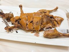 特色八宝鸭-梅龙镇酒家(南京西路总店)