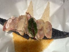 -小厨娘绣中淮扬(总统府大行宫店)
