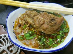 芋儿鸡-石灰市毛记烧鸡公(解放碑店)