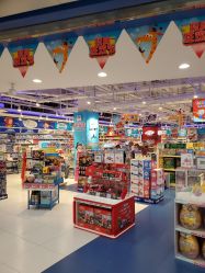 -玩具反斗城(王府井购物中心店)