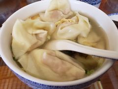 -笑来喜馄饨小笼工坊店(湖滨街店)