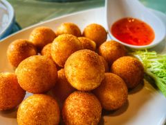 -昆明春城湖畔度假村