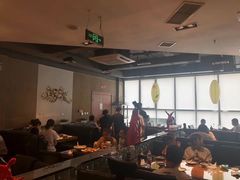大堂-95号酱骨·一块豆腐(展春园西路店)