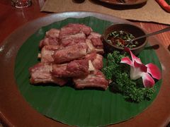 云南风味炸猪小排-花马天堂云南餐厅 Lost Heaven(外滩店)