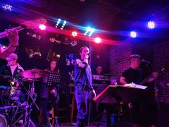 -MM·五声·音乐人与调酒师(西安路店)
