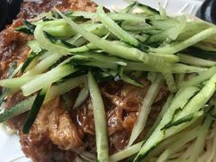 红烧大排冷面-王家沙点心店(西康路店)
