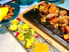 田园澳洲骰子牛肉-蜜桃花开·中西融合菜E&W(南长街店)