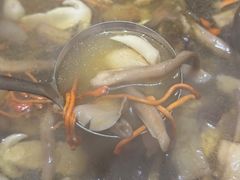 -菌之家·专业纯野生菌火锅·特色炒菌