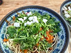 -牛师傅牛肉面(尚隆路店)