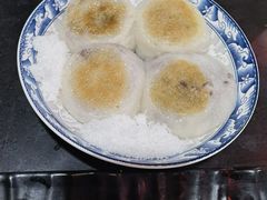 -果松木炭酸菜铜火锅·外婆参鸡汤