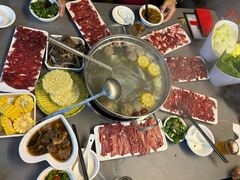 -官塘陈记鱼生·潮汕砂锅粥·牛肉火锅(潮枫路总店)