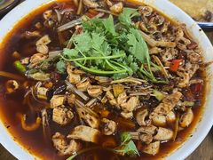 脆肠-小杨翘脚牛肉