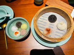 汤团小笼包-缸鸭狗(天一广场店)