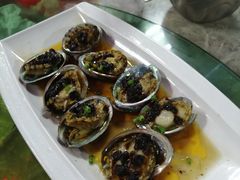 -四川小胡子海鲜(丁村万人海鲜广场店)