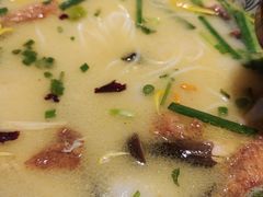 -芸南道·过桥米线(昆明老街旗舰店)