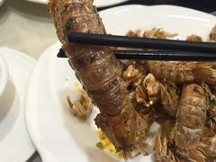 -粤盛海鲜平价店(洛溪食街店)