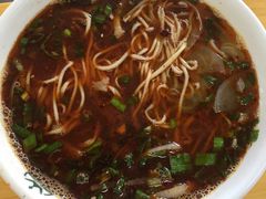 -马德元纯汤牛肉面(太奥广场店)