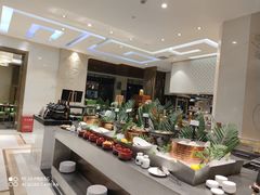 自助取餐区-索菲特酒店 · 云尚天际自助餐厅