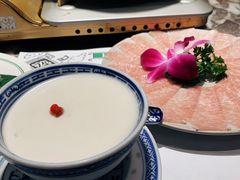 -禄婶鸡煲·打边炉