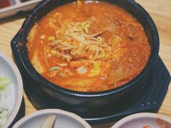 石锅部队火锅-喜来稀肉(北外滩白玉兰广场店)