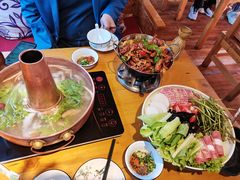 -民食香·腊排骨野生菌美食(木府店)