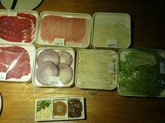 -韩烧里烧肉啤酒馆(大唐西市店)