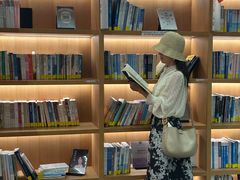 -朵云书院(滴水湖店)