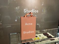 -Acne Studios(芮欧百货店)