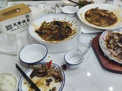 -天隆酒店·本地海鲜鲁菜(烟台大学店)