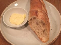 -ROAST coffee & eatery