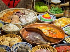 -洱火云南酸菜牛肉火锅(石景山当代商城店)