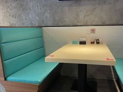 -龙记烧腊茶餐厅(常德路店)