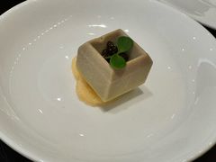 -玥轩YUE HIN(IFS国际金融中心店)