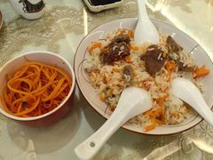 -欧提汗·新疆餐厅·清真(银都路店)