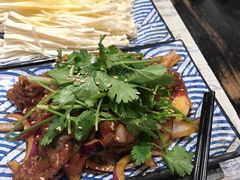 -燚店·铁板鱼蛙·烤肉·烤串(北新桥店)