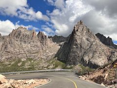 -莲宝叶则景区