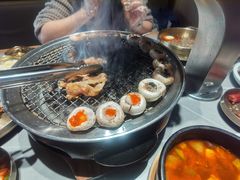 -草家酱蟹炭火烤肉店(珲春南路一店)