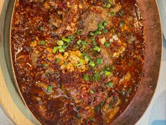 -有红鸡毛店·川菜(建设路店)