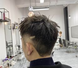 -3AM HAIR SALON染发接发