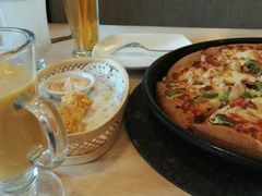 -必胜客(新中纬店)