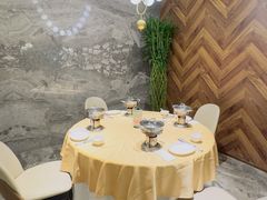 -鼎鼎香·港式火锅(北京SKP店)