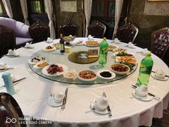 -半岛公馆(淞兴西路店)