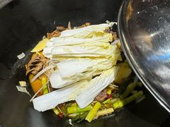 -玺炖·中国铁锅炖(南京东路店)